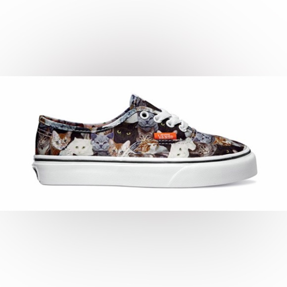NWOT RARE Vans Authentic x ASPCA “Cats” Sneakers 2014